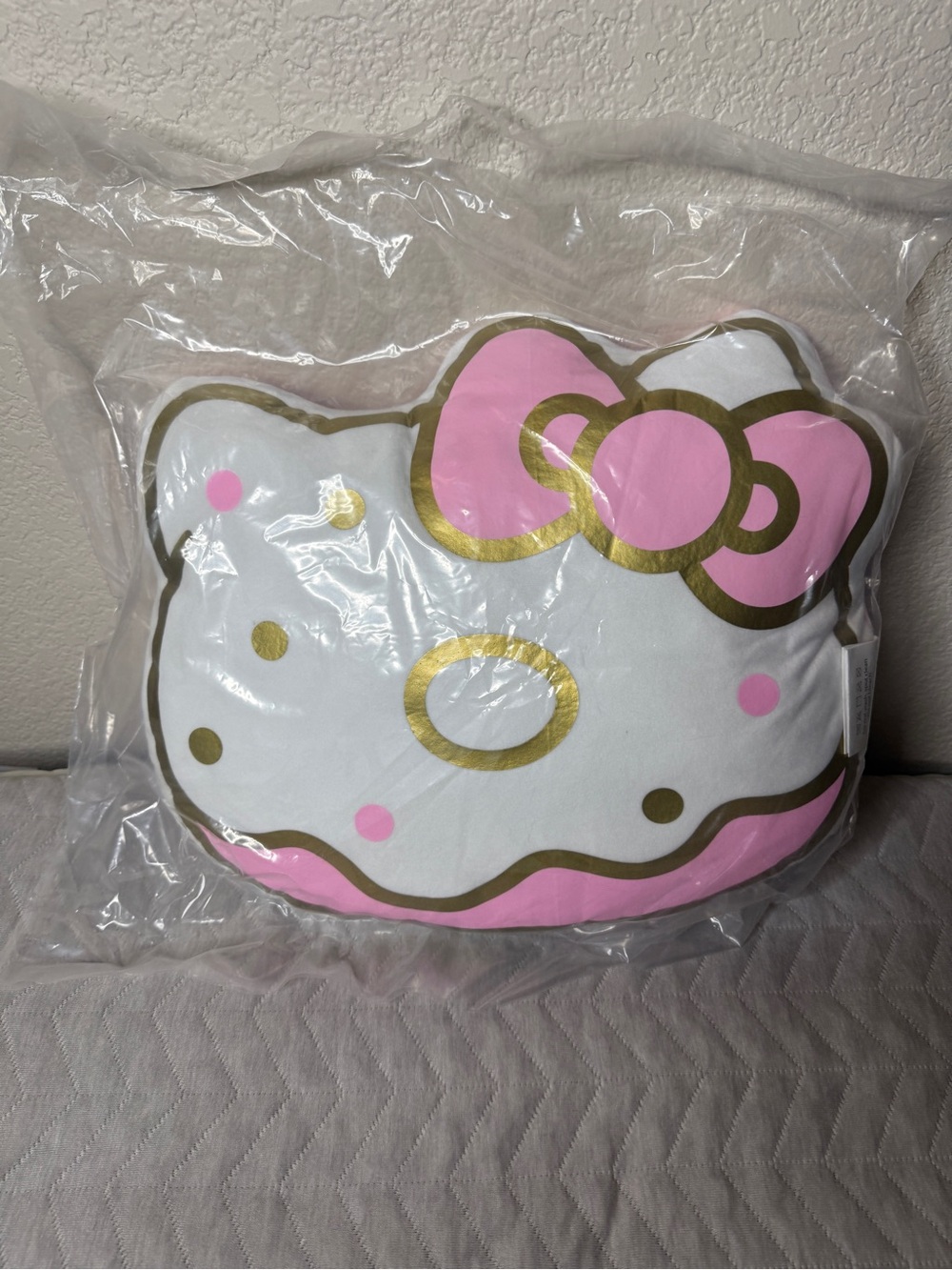 Hello Kitty Cafe Cushion Donut Pillow Plush New Sealed